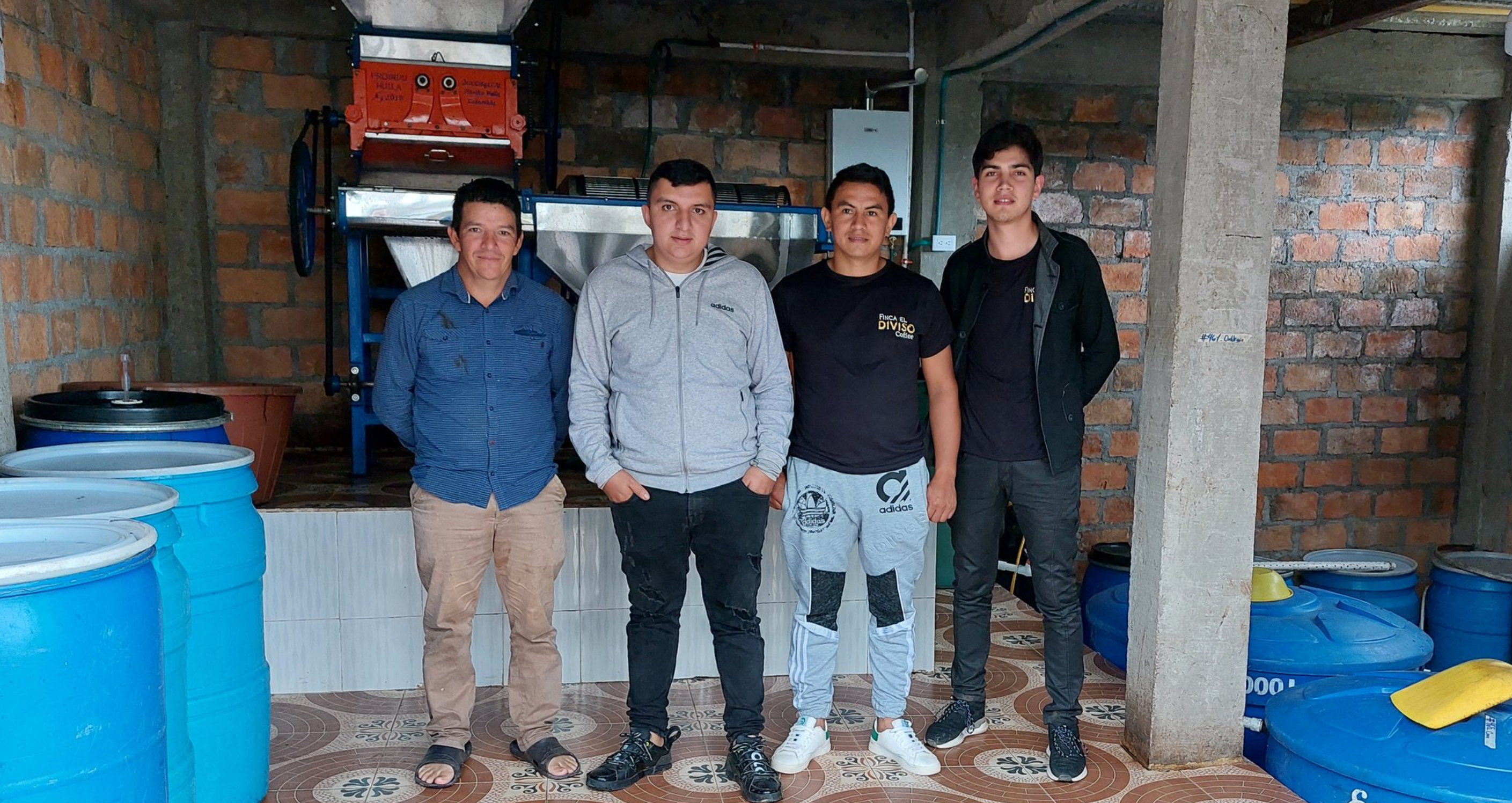 Archive: Colombia Nestor Lasso Ombligon